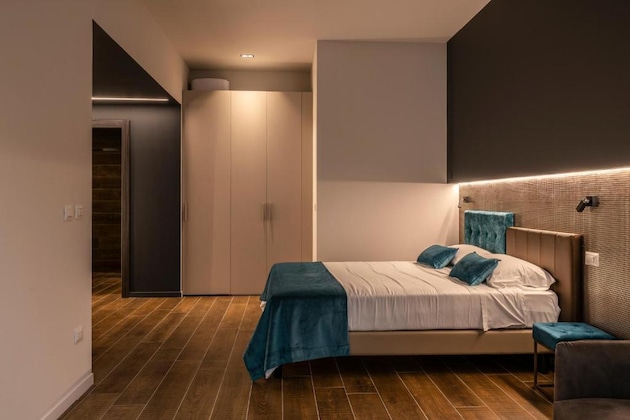 Gallery - Astoria Boutique Apartments