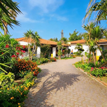 Gallery - Patti Beach Resort
