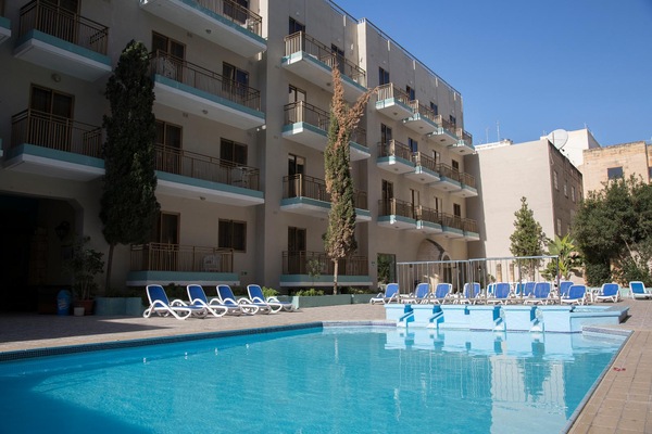 The Bugibba Hotel - 4