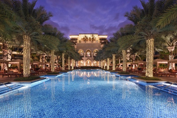Palace Downtown - 3