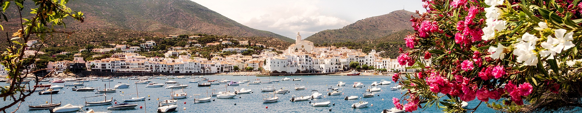 Route from Barcelona to the beaches of Dalí