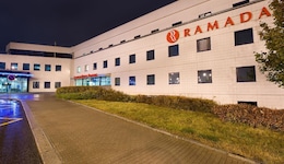 Ramada By Wyndham Airport Prague