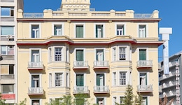 Delphi Art Hotel