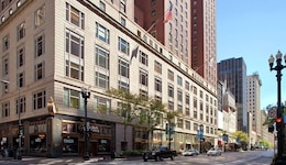 Palmer House A Hilton Hotel