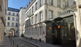 Windsor Opera Hotel