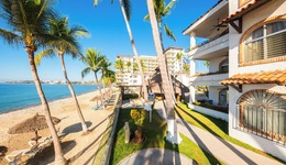Vista Vallarta All Suites On The Beach