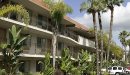 Days Inn By Wyndham San Diego Hotel Circle