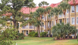 Parc Corniche Condominium Suite Hotel