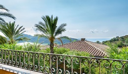 Cruccuris Resort Adults Only