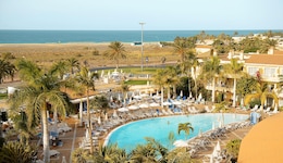 R2 Buganvilla Hotel & Spa