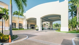 Iberostar Waves Rose Hall Beach