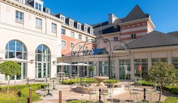 Dream Castle Hotel