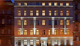 Red & Blue Design Hotel Prague