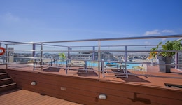 Novus City Hotel