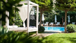 Seaview Cityscape Hotel