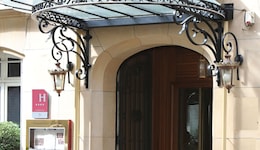 Best Western Premier Hôtel Trocadero La Tour