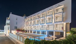 Alia Beach Hotel