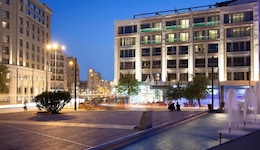 Zeus Essence Wyndham Athens Residence
