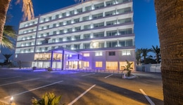 Bohemian Gardens Hotel
