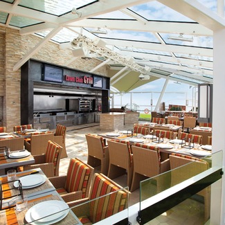 Lawn Club Grill Restaurant