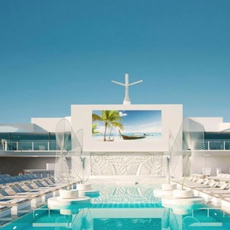 Atmosphere pool - space and design