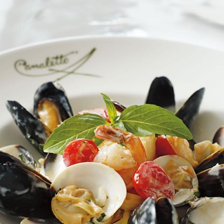Immersive Culinary Journeys