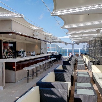 19 classy Bars and Lounges
