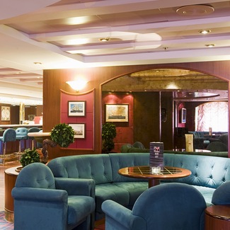 Bars & Lounges