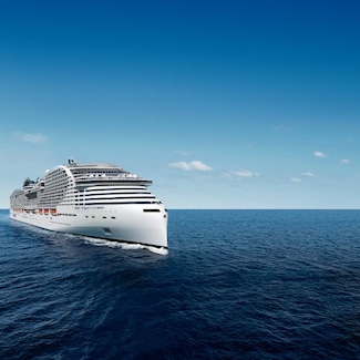 Liquefied Natural Gas) powered ship