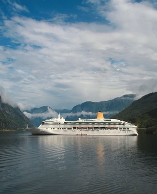 Aurora_in_Flam