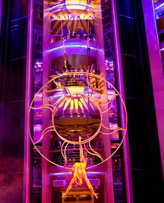 Image Grandeur of the Seas 11