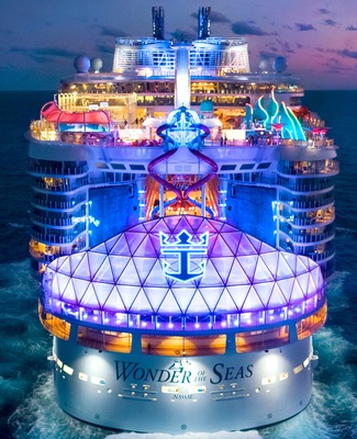 Image Wonder of the Seas 15