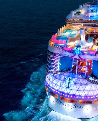 Image Wonder of the Seas 16