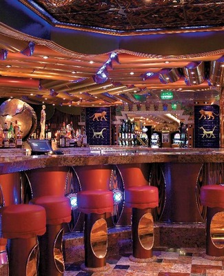 Centuries Promenade Bar