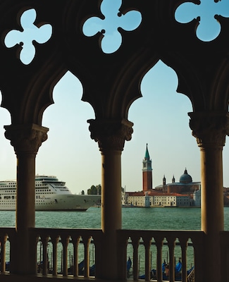 Aurora_in_Venice