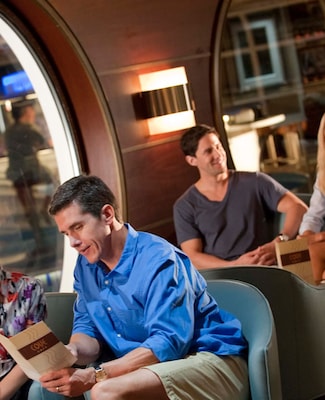 Image Disney Fantasy 25