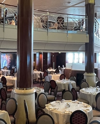 Image Celebrity Infinity 13