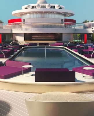 Aquatic Club Pool Oasis