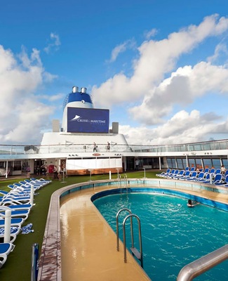 Pool_Deck_Columbus