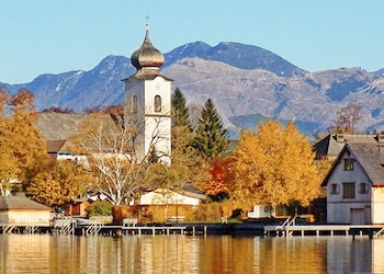 Strobl