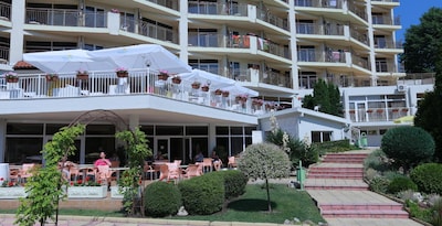 Madara Park Hotel