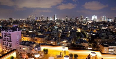 Carlton Tel Aviv Hotel