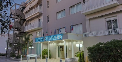 Summery Hotel