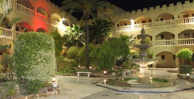 Hotel Plaza Del Castillo