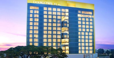 DoubleTree by Hilton Hotel Jakarta - Diponegoro