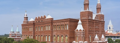 Kremlin Palace Hotel