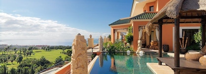 Hotel Royal Garden Villas & Spa