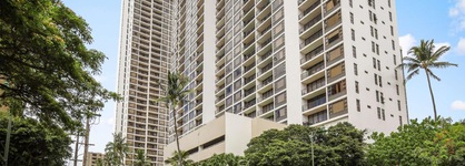 Aston At The Waikiki Banyan