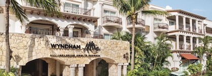 Wyndham Alltra Playa del Carmen Adults Only All Inclusive