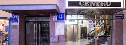 Torreluz Centro Hotel